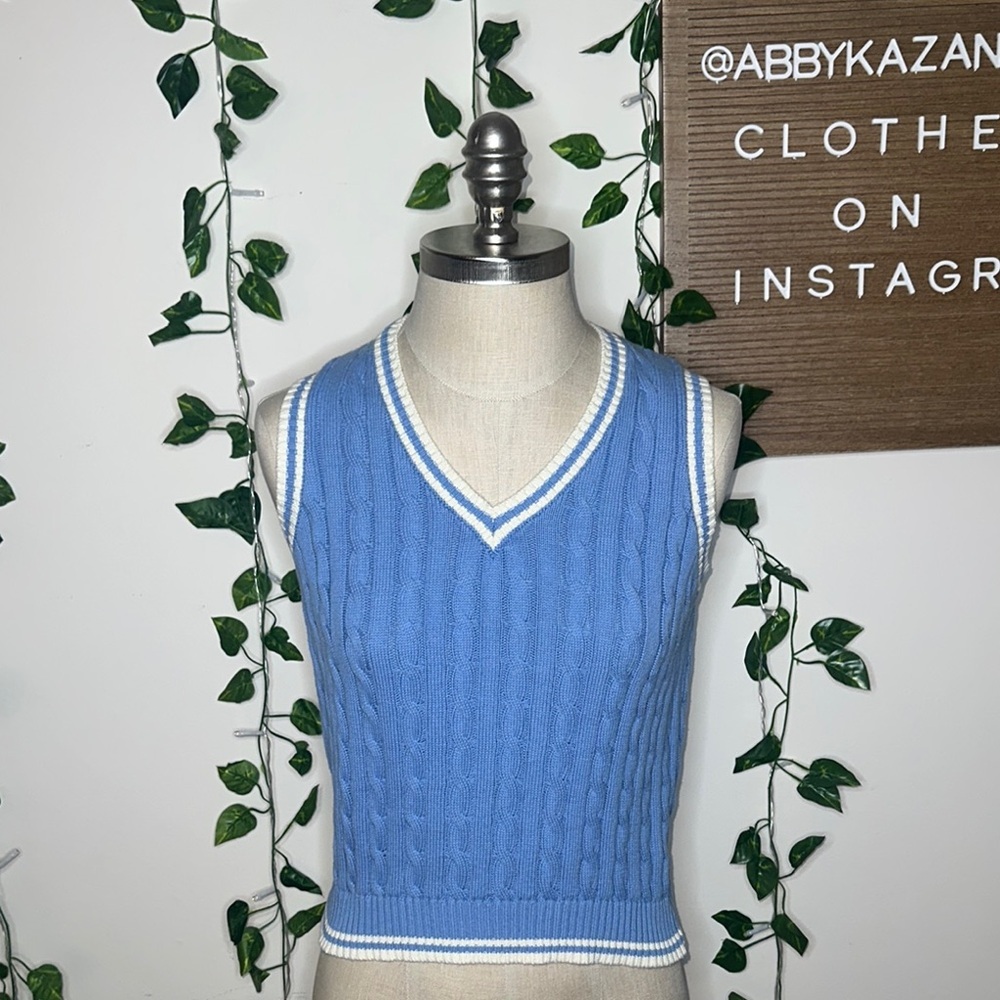 Brandy Melville John Galt Sweater Vest